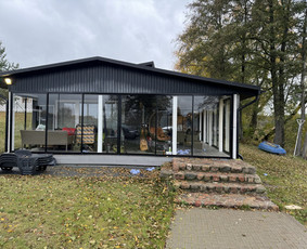 Trinkelių/fasadų/stogų plovimas langų valymas. - Valymo paslaugos - 4 Valymo paslaugos - Trinkelių/fasadų/stogų plovimas langų valymas. - 4