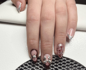 Grožio paslaugos - Nagų priauginimas, manikiūras - 2