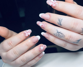 Grožio paslaugos - Nagų priauginimas, manikiūras - 1