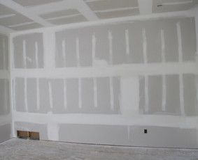 Profesionalūs visi vidaus apdailos darbai - Sienų glaistymas - 2 Sienų glaistymas - Profesionalūs visi vidaus apdailos darbai - 2