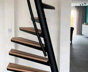 Mobilus suvirintojas su atsakingų konstrukcijų atestatu - Kiemo vartai, gamyba - 1 Kiemo vartai, gamyba - Mobilus suvirintojas su atsakingų konstrukcijų atestatu - 1