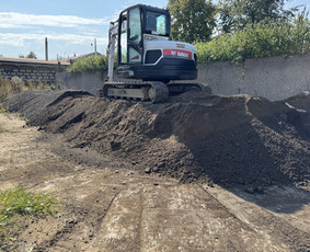 Žvyras,smėlis,juodžemis,skalda įvairiais kiekiais / Ramūnas / Darbų pavyzdys ID 4143664
