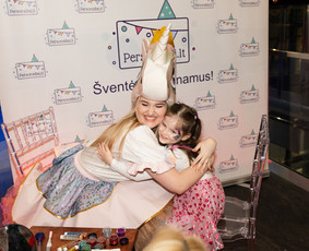 Personažai- šventė į jūsų namus! - Švenčių organizavimas - 2 Švenčių organizavimas - Personažai- šventė į jūsų namus! - 2