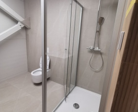 Valymo paslaugos. Biurų, namų, langų valymas. / Darbšti Ragana su šluota / Darbų pavyzdys ID 4144252