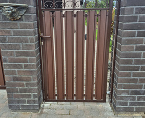 Tvoru lentutes elementai (skardiniai) Akcija - Statybos darbai - 4 Statybos darbai - Tvoru lentutes elementai (skardiniai) Akcija - 4