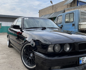 Poliravimas, cheminis valymas, apsauginės dangos-šiauliai / WestSide - Garage / Darbų pavyzdys ID 4146054