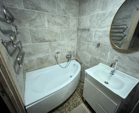 Laminato klojimas - Plytelių klijavimas, laminato klojimas - 2