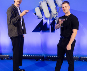 Muzikantai, dainininkai, grupės - Dj Simpl3 / Garso ir apšvietimo įranga - 1