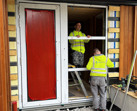 Lauko durys, montavimas - Plastikiniai, aluminiai mediniai langai, montavimas, apdaila - 1