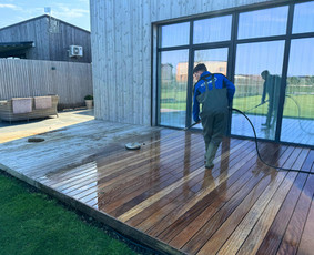 Valymo paslaugos - Naujos kartos - langų, fasadų, stogų valymo paslaugos - 1