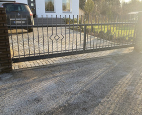 Vartu,varteliu gamyba,montavimas,banketės stulpu betonavimas / Darius / Darbų pavyzdys ID 4150780