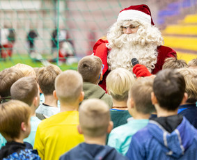 Kalėdų senelis šventėje - Renginių vedėjas Justas - 1
