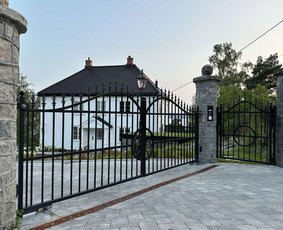 Stumdomų vartų gamyba - Profesionalios kalvystės ir metalo suvirinimo paslaugos - 3