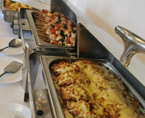 Maistas, konditerija - Maistas šventei. Vienakąsniai užkandžiai. Kibinai. - 3