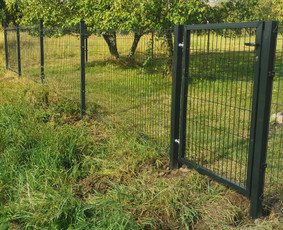 Kiemo vartai, gamyba - Segmentinės Tvoros, vartai, varteliai montavimas - 2