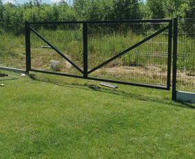 Kiemo vartai, gamyba - Segmentinės Tvoros, vartai, varteliai montavimas - 4