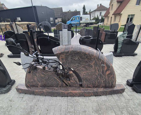 Paminklų gamyba ir kapaviečių įrengimas - visoje Lietuvoje! / MB ,,Skromanų paminklai'' / Darbų pavyzdys ID 4153368