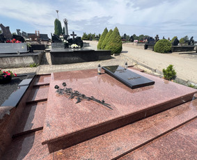 Paminklai, meniški antkapiai, granito plokštės / Kauno Antkapiai / Darbų pavyzdys ID 4157258