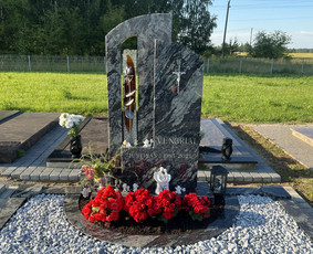 Paminklai, meniški antkapiai, granito plokštės / Kauno Antkapiai / Darbų pavyzdys ID 4159822