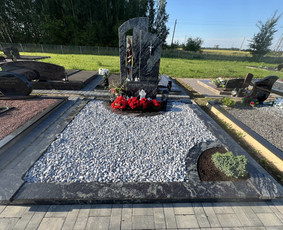 Paminklai, meniški antkapiai, granito plokštės / Kauno Antkapiai / Darbų pavyzdys ID 4159824