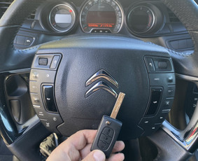 Buitinės paslaugos - Automobilių raktų gamyba. Avarinis automobilių atrakinimas - 3