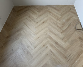 Laminato, vinilo (click sistema) klojimas, išlyginamasis / DASS grindų sprendimai / Darbų pavyzdys ID 4161948