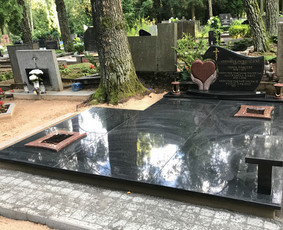 Granito plokštės kapams, dengimas - Paminklai, kapų tvarkymas geriausiomis kainomis - 1