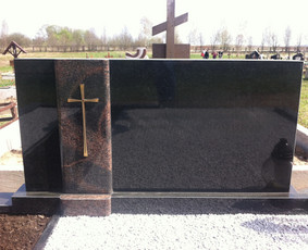 Paminklai kapams, antkapiai - Paminklai, kapų tvarkymas geriausiomis kainomis - 1