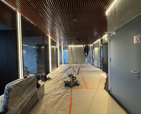 Vidaus apdailos darbai - Armstrong lubų montavimas - 3