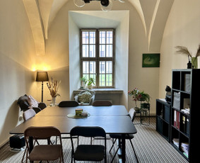 Patalpų nuoma - Nuomojamas įrengtas kabinetas specialistams. - 2