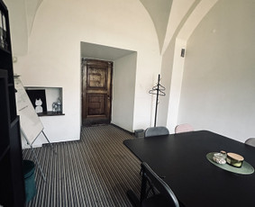 Patalpų nuoma - Nuomojamas įrengtas kabinetas specialistams. - 4