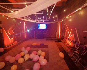Privati sodyba su pirtimi, kubilu ir ežero pakrante / Leo Complex / Darbų pavyzdys ID 4175941
