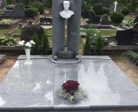 Paminklai, meniški antkapiai, granito plokštės / Kauno Antkapiai / Darbų pavyzdys ID 4179297