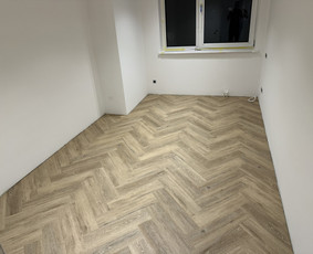 Laminato, vinilo (click sistema) klojimas, išlyginamasis / DASS grindų sprendimai / Darbų pavyzdys ID 4180539