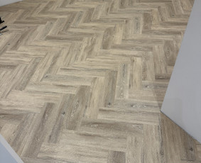 Laminato, vinilo (click sistema) klojimas, išlyginamasis / DASS grindų sprendimai / Darbų pavyzdys ID 4180553
