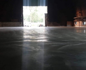 Statybos darbai - Pramoniniu grindu betonavimas. - 2