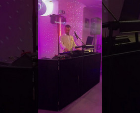 Vestuvių muzikantai - Mantas muzikantas-renginių vedėjas - 3