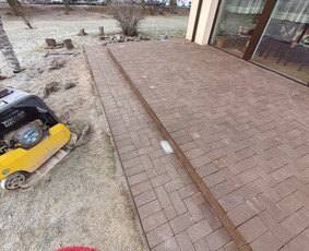 Aplinkos tvarkymas, apželdinimas - Trinkelių klojimas, gerbuvio darbai. Šiauliai ir apskr. - 4