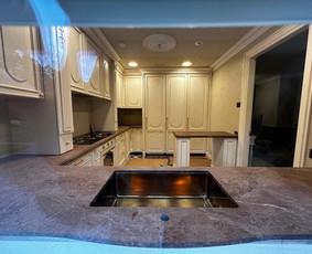 Akmens stalviršiai - Natūralaus akmens gaminiai: Stalviršiai, Palangės, Fasada - 3