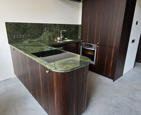 Akmens masės, marmuro, granito darbai - Natūralaus akmens gaminiai: Stalviršiai, Palangės, Fasada - 1