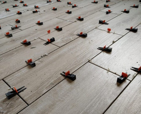 Plytelių klijavimas - Lauko ir vidaus apdailos darbai - 2