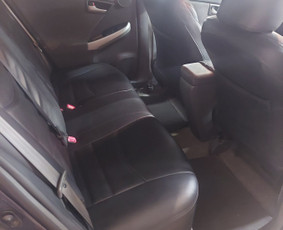 Nuomos paslaugos - Nuomuojamas Toyota Prius 3 - 3