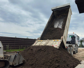 Aplinkos tvarkymas, apželdinimas - Šlaitų tvirtinimas ir sklypų formavimas, drenažų įrengimas. - 2