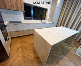 Interjeras, baldai - Akmens stalviršiai,palangės,laiptai,židinių apdaila. - 1