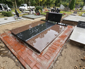 Kapo uždengimas akmens gaminiais - Paminklai, kapų įrengimas, dengimas plokštėmis - 1