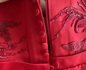 Siuvinėjimo paslaugos pagal individualius užsakymus - Rūbų dekoravimas kristalais, siuvinėjimas, piešimas ant rūbų - 4