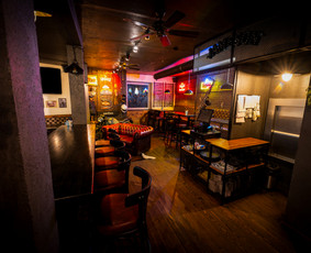 Restoranai, kavinės, barai, salės - 7 Fridays Reformatų baro nuoma Vilniuje - 3