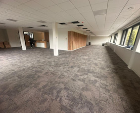 Kiliminės dangos klojimas - Grindu klojimo darbai - 1