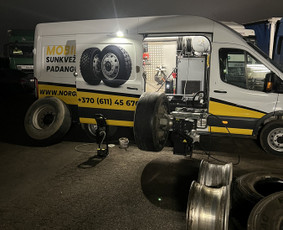 Padangų, ratų montavimas - Mobilus sunkvežimių padangų servisas 24/7 - 2