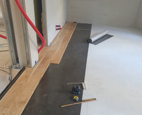 Laminato klojimas - Kokybiškas grindų dangos ir grindjuosčių montavimas, - 4